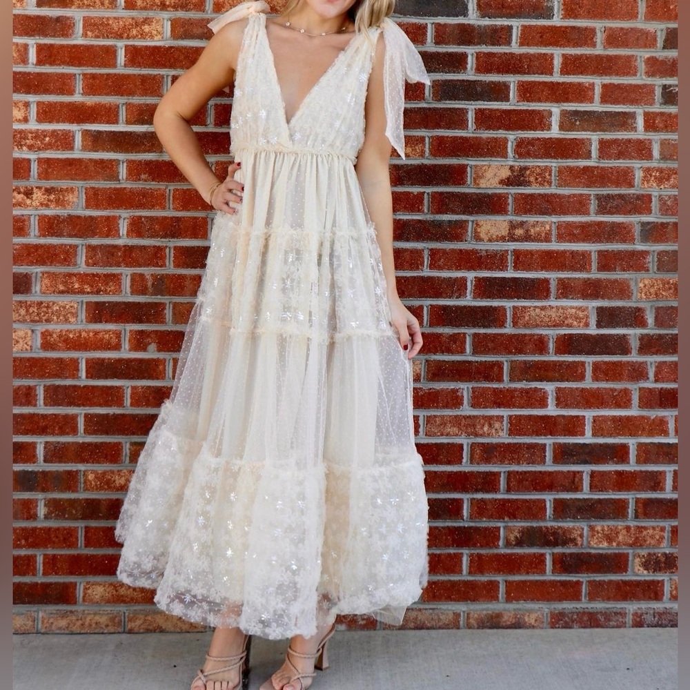 Boutique gown. New with tags- never worn